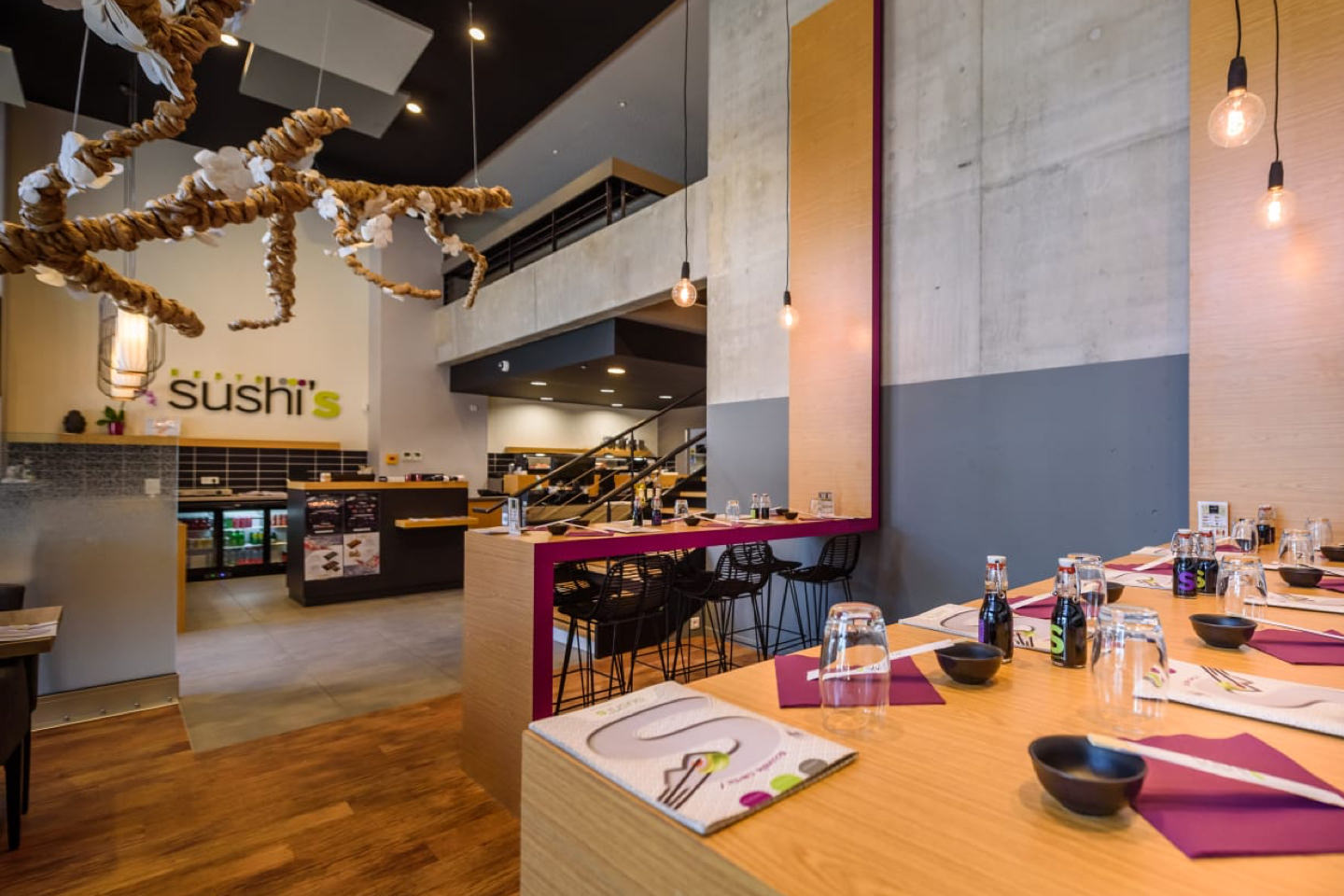 Restaurant_black-swans_restoSushis_GroupeBK